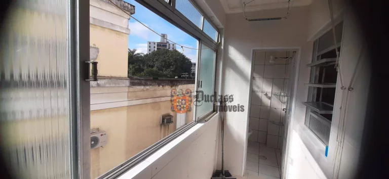 Imagem Apartamento com 2 dormitórios à venda, 77 m² por R$ 450.000 - Ponta da Praia - Santos/SP
