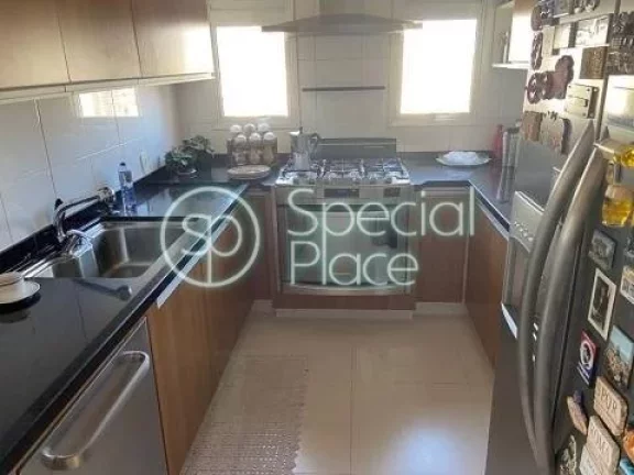 Imagem Apartamento com 244 m² com 04 suítes e 04 vagas de garagem, sala com 03 ambientes, lavabo, closet,...
