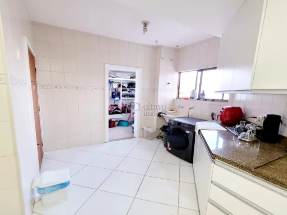Imagem APTO CAVALEIROS 3 QTOS, 2 VAGAS, 127M. PRÉDIO COM ESTRUTURA. VENDA 780 MIL. LOCAÇÃO 3200 + TAXAS.