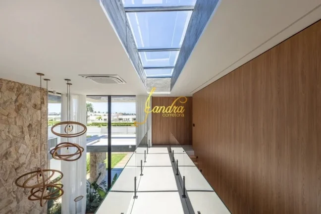 Imagem Sobrado no Sense, mobiliado e decorado com piscina de 28m2