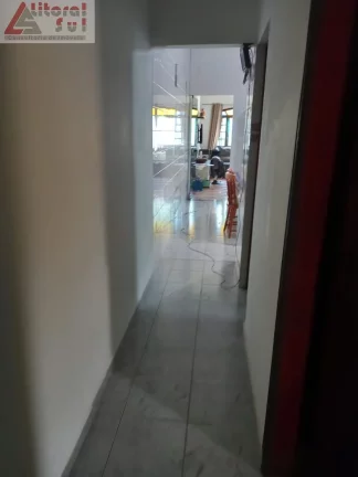 Imagem Espetacular casa à venda em Praia Grande-SP, Boqueirão: 3 quartos, 1 suíte, 1 sala, 3 banheiros, 3 vagas de garagem, 193m².