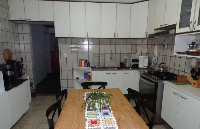 Imagem Casa à venda em Salvador, Itapuã, com 4 quartos, 367.47m2