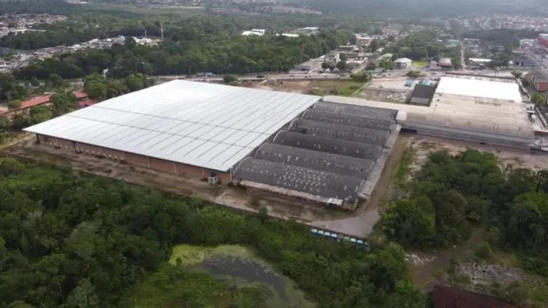 Imagem Terreno/Galpão 462.681m² - Desocupado - Belém/PA (FAZ-SE VISITAÇÃO APÓS A ANÁLISE PRÉVIA E COM AGENDAMENTO DE 72 hrs)