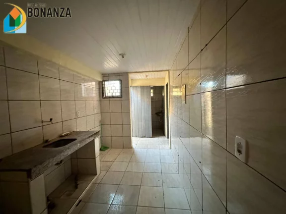 Imagem Casa com 02 quartos para Alugar no Bairro Presidente Kennedy