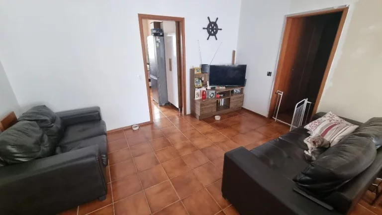 Imagem APARTAMENTO A 2 QUADRA DA PRAIA DE PITANGUEIRAS, 3 DORMITÓRIOS (1 SUÍTE), 2 VAGAS DE GARAGEM E LAZER.