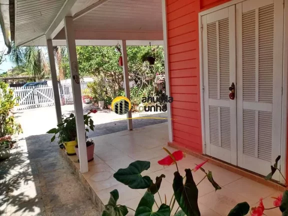 Imagem Belíssima casa Linear em Madeira de Lei 3Qts, Lazer completo - Oportunidade