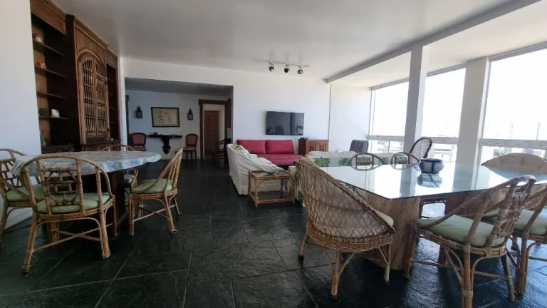 Imagem Apartamento à venda, 190 m² - Pitangueiras - Guarujá/SP