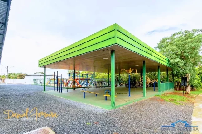 Imagem Terreno plano com 600 m² à venda no condomínio Parque do Mirante.