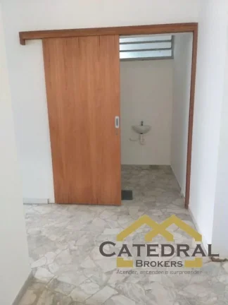 Imagem SOBRADO COMERCIAL OU RESIDENCIAL- 1.600.000,00 - VILA VIANELO - JUNDIAÍ/SP