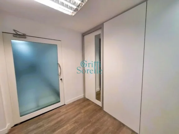 Imagem Conjunto Comercial para Alugar em Vila Olímpia - São Paulo/SP.