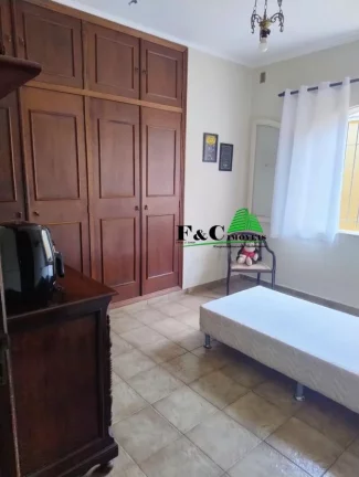Imagem Casa para Venda em Limeira, Vila Teixeira Marques, 3 dormitórios, 1 suíte, 3 banheiros, 2 vagas