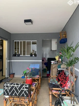 Imagem Sobrado com 3 Dormitorio(s) localizado(a) no bairro Jardim Quaresmeira em Suzano / Mato Grosso do Sul Ref.:4272