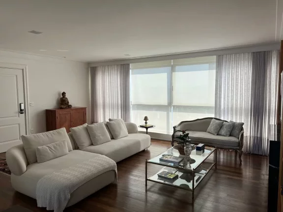 Imagem Apartamento com 2 dormitórios à venda sendo 2 suítes, 159.94 m² por - R$ 6.000.000,00 - Centro - Bal. Camboriú/SC