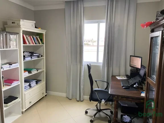 Imagem Apartamento para venda, 3 Dorm. Capoeiras, Florianópolis