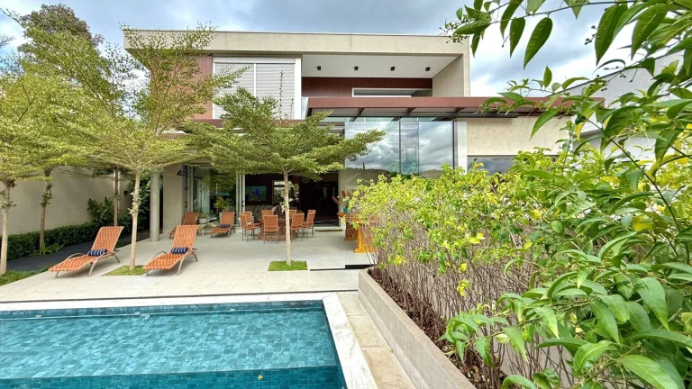 Imagem Casa com 4 suites à venda, 440 m² por R$ 9.000.000 - Alphaville - Santana de Parnaíba/SP