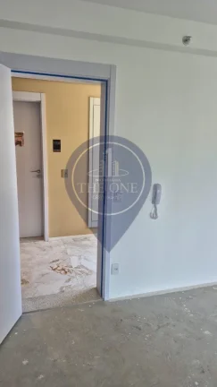 Imagem Studio de Luxo à Venda em Moema, São Paulo-SP: 1 Quarto, 2 Salas, 1 Banheiro, 28m² de Pura Elegância!