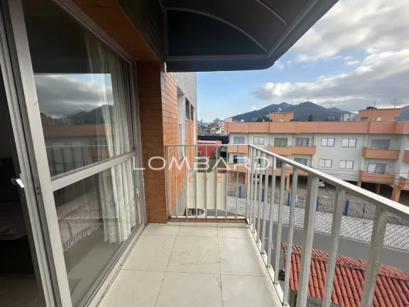 Imagem Apartamento com 3 dormitórios á poucos metros da orla