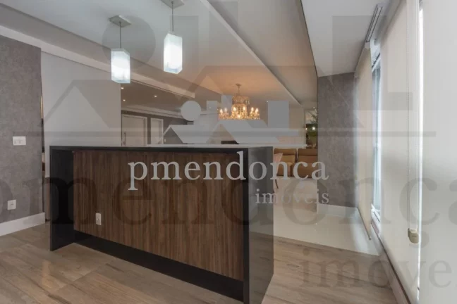 Imagem Apartamento na Vila Romana mobiliado com 3 suítes e 3 vagas, 172 m².