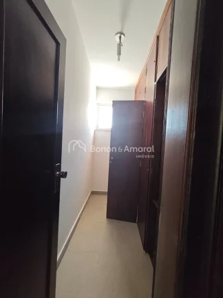 Imagem Casa comercial para locação no Parque Taquaral, Campinas - Casa térrea, 

Recém reformada e adap...