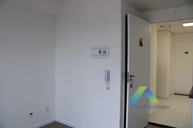 Imagem Lindo apartamento studio novo em localização privilegiada na área nobre e plana da Vila das Mercês próximo de todos os comercios!