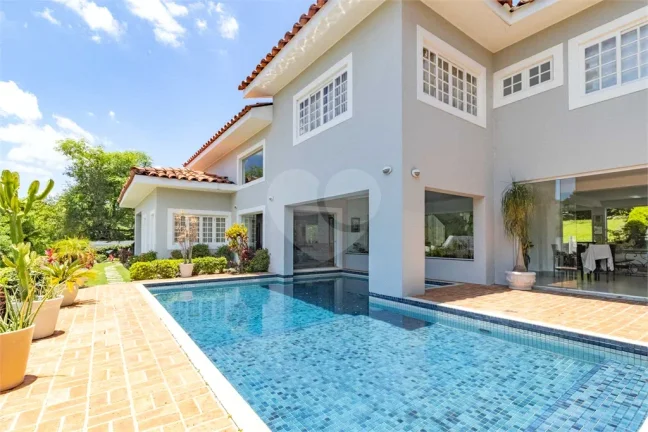 Imagem Casa à venda com 7 quartos, sendo 5 suítes, em Jardim Guedala, São Paulo - SP