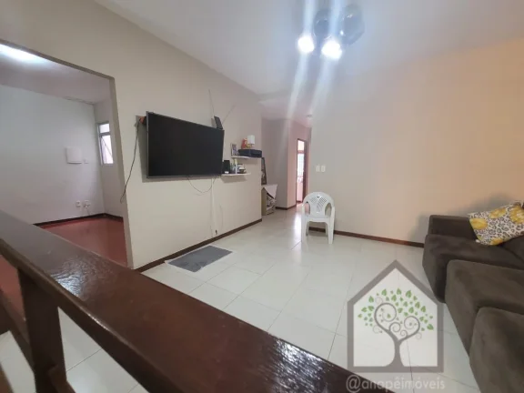 Imagem Casa ampla à venda próxima à Beira-Mar