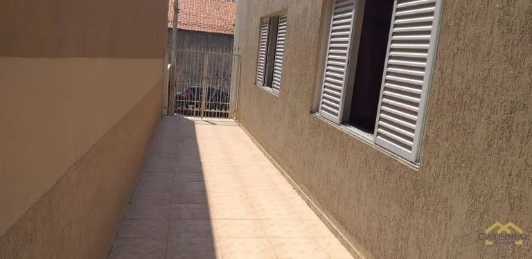 Imagem Ótima casa térrea na Vila Progresso com 2 dormitórios por R$650.000,00 - Jundiaí/SP