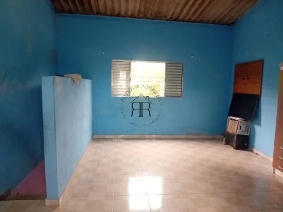 Localizada na vibrante cidade de São Paulo, esta casa no bairro Jardim Sapopemba é uma excelente o...