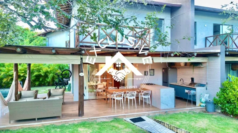 Imagem Casa para Venda em Mata De São João, Praia Do Forte, 3 dormitórios, 3 suítes, 4 banheiros, 2 vagas