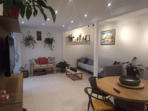 Imagem CASA com 3 dormitórios à venda, 419 m² de área área construída por R$ 1.680.000,00 - Vila Ercília - Itaquaquecetuba/SP