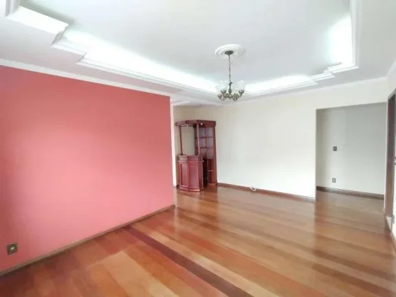 Imagem Casa Sofisticada com Espaços de Lazer