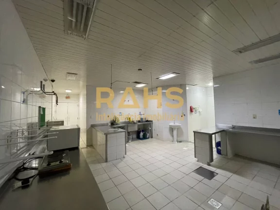 Imagem Sala comercial com 180m² em região central e movimentada Iluminação Completa, Moderna, Piso Lami...