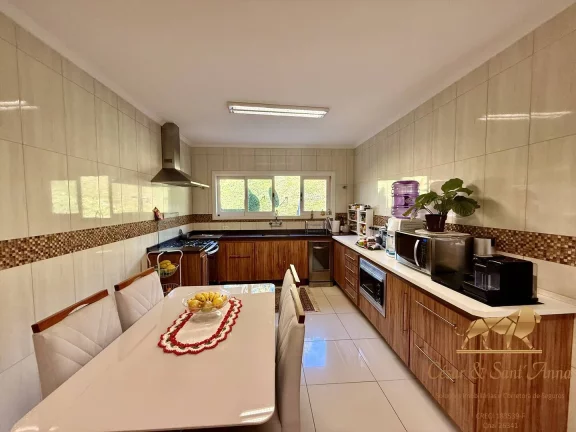 Imagem Casa de 3 dormitórios a venda em Campos do Jordão