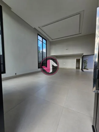 Imagem Venda Incrível em Cuiabá: Casa Neoclássica no Condomínio Villa Jardim Descubra o luxo e a elegâ...