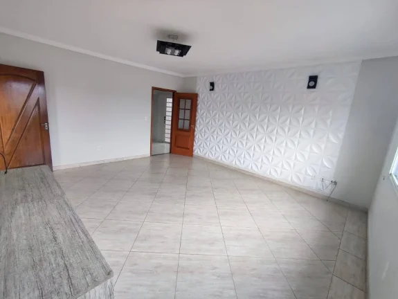 Imagem Casa no Jd. Sta. Paulina