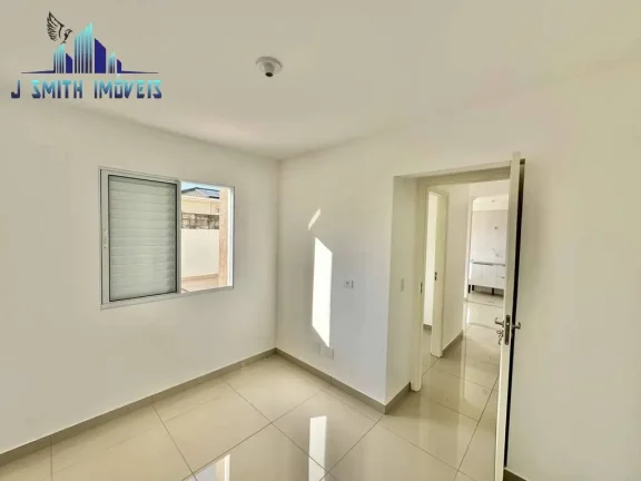 Imagem APARTAMENTO TÉRREO COM QUINTAL. 2 DORMS, 1 VAGA.LAZER NO CONDOMÍNIO