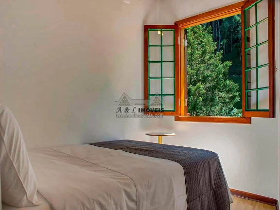 Imagem Cobertura Duplex 3 Suítes à Venda em Capivari – Campos do Jordão