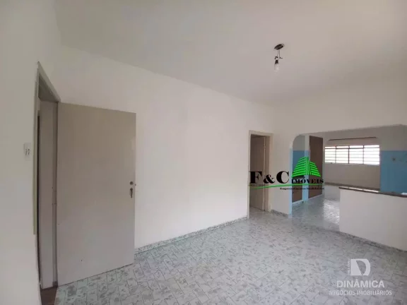 Imagem Casa para Venda em Limeira, Centro, 3 dormitórios, 2 banheiros, 5 vagas