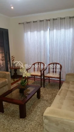Imagem Situada na Vila Monte Alegre, em Paulínia - SP, esta casa está disponível para venda e é ideal p...