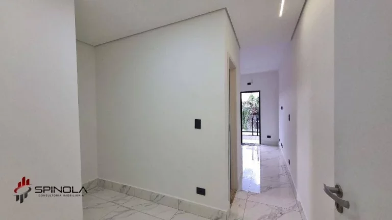 Imagem Sobrado com 3 dormitórios à venda, 180 m² por R$ 1.150.000,00 - Maracanã - Praia Grande/SP
