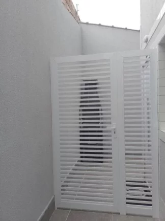 Imagem Casa com 2 dormitórios à venda, 55 m² por R$ 290.000,00 - Mirim - Praia Grande/SP