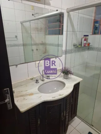 Imagem Casa com 3 Quartos à Venda no Guanabára com 186m² de Área Útil