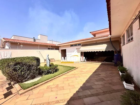 Imagem Casa com 3 dormitórios à venda, 334 m² por R$ 1.200.000,00 - Jardim São Paulo - Rio Claro/SP