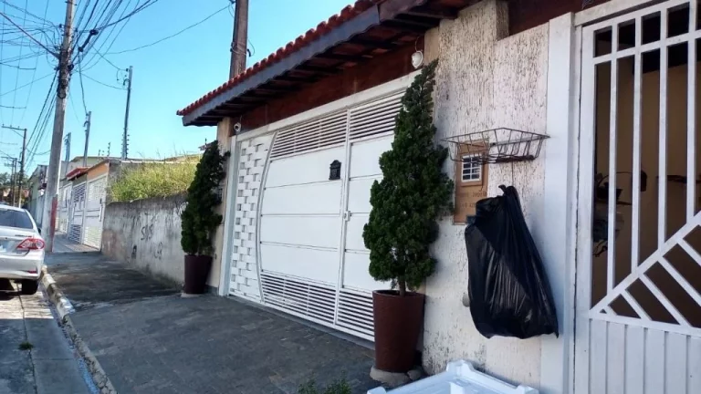 Imagem Sobrado com 3 dormitórios à venda, 112 m² por R$ 600.000,00 - Cidade Edson - Suzano/SP