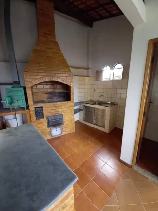 Imagem LINDA CASA A VENDA NO BAIRRO: VALE DOS PINHEIROS - NOVA FRIBURGO.