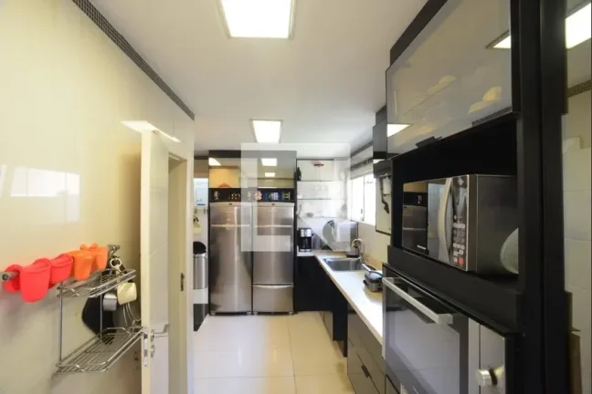 Imagem Casa à Venda - Barra da Tijuca, 5 Quartos, 1350 m2