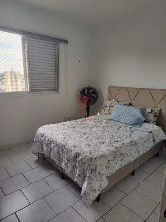Imagem Vendo Excelente Apartamento de 2 Quartos , na Vila Monteiro 77 m²