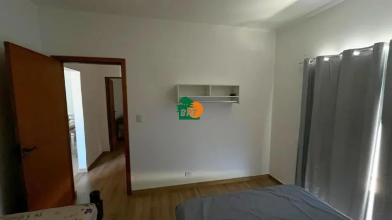 Imagem Casa em Condomínio para Temporada em São Roque, Saboo, 4 dormitórios, 1 suíte, 2 banheiros, 4 vagas