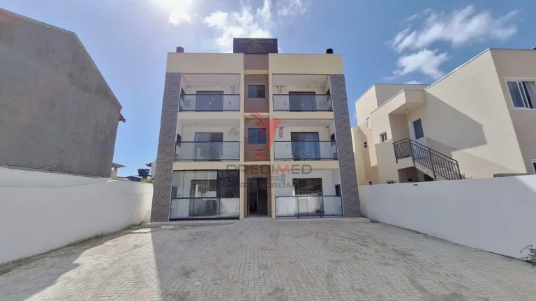 Apartamento entrada parcelada,Penha, Litoral de Santa Catarina. Sacada com churrasqueira