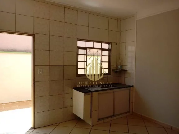 Imagem Casa com 3 dorm - 1 suíte - quintal - churrasqueira - Edícula - Parque das Andorinhas - Ribeirão Preto/SP
